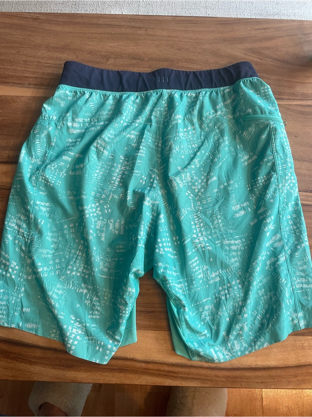 Men's Lululemon eTeal Print Swim Shorts - Lightweight Swim Trunks